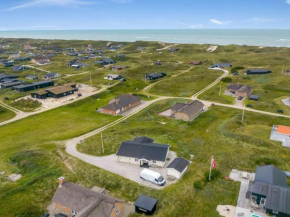 Holiday Home Elfi - 700m from the sea by Interhome